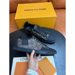 루이비통 2023 남성용 스니커즈 LV408 SH-E