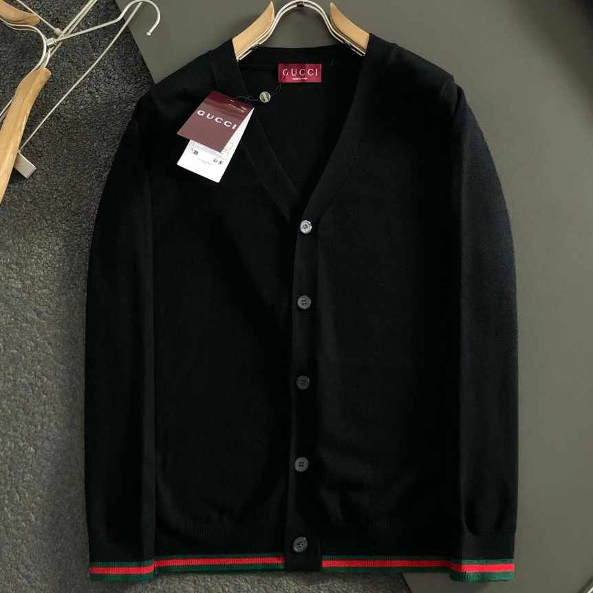 [홍콩명품.GUCCI] 구찌 2025 남성용 니트가디건 GC533 YB 2컬러 홍콩명품의류,구매대행,온라인명품
