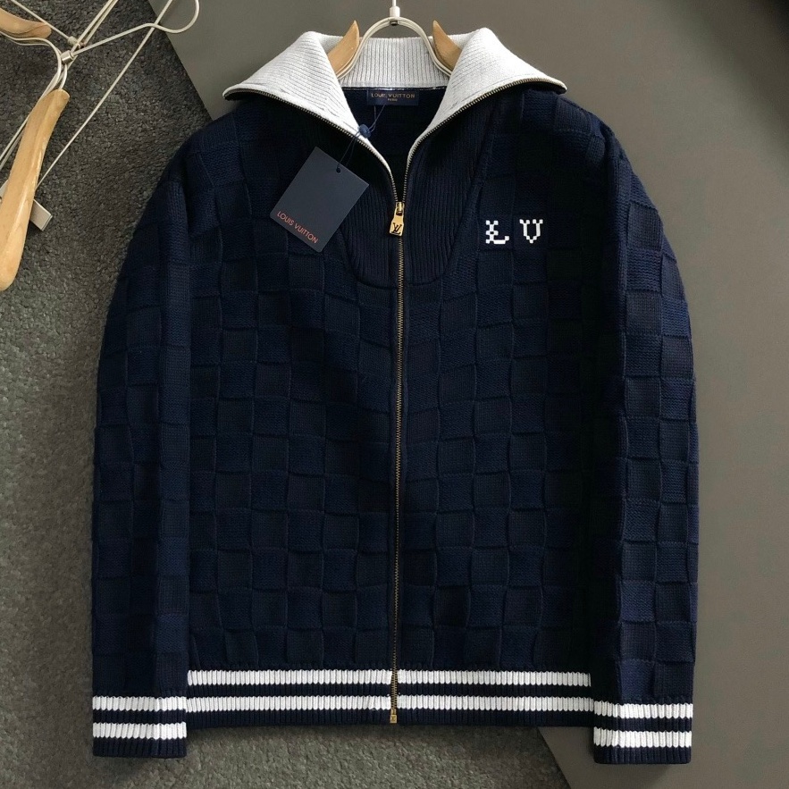 홍콩명품.LOUIS VUITTON] 루이비통 2025 남성용 울가디건 LV2413 HD 홍콩명품의류,구매대행,온라인명품