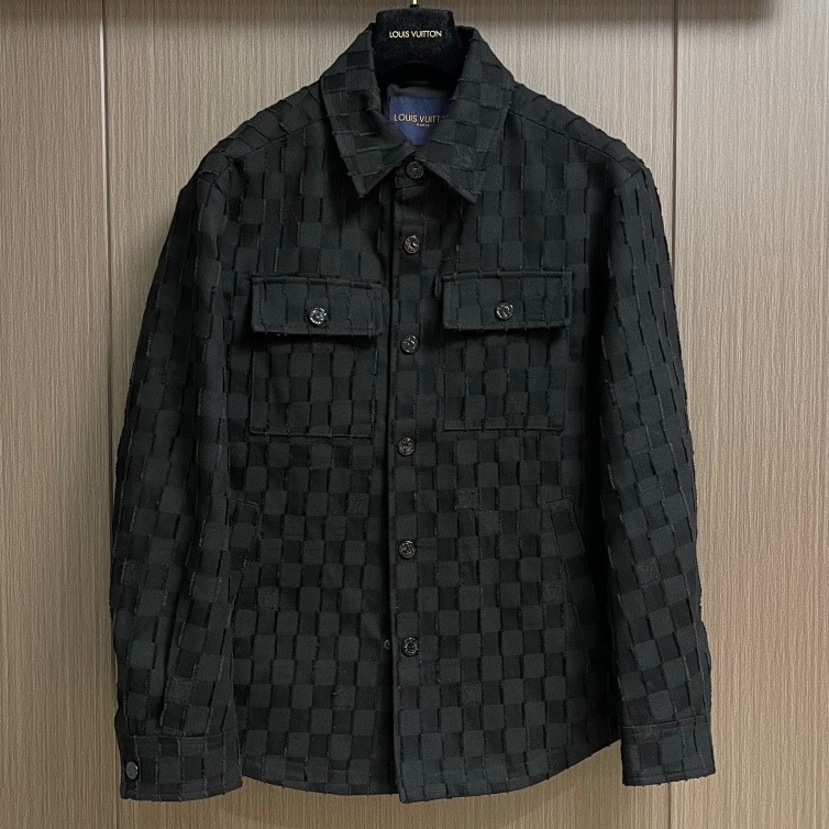 [홍콩명품.LOUIS VUITTON] 루이비통 2025 남성용 청자켓 LV2431 HD 홍콩명품의류,구매대행,온라인명품