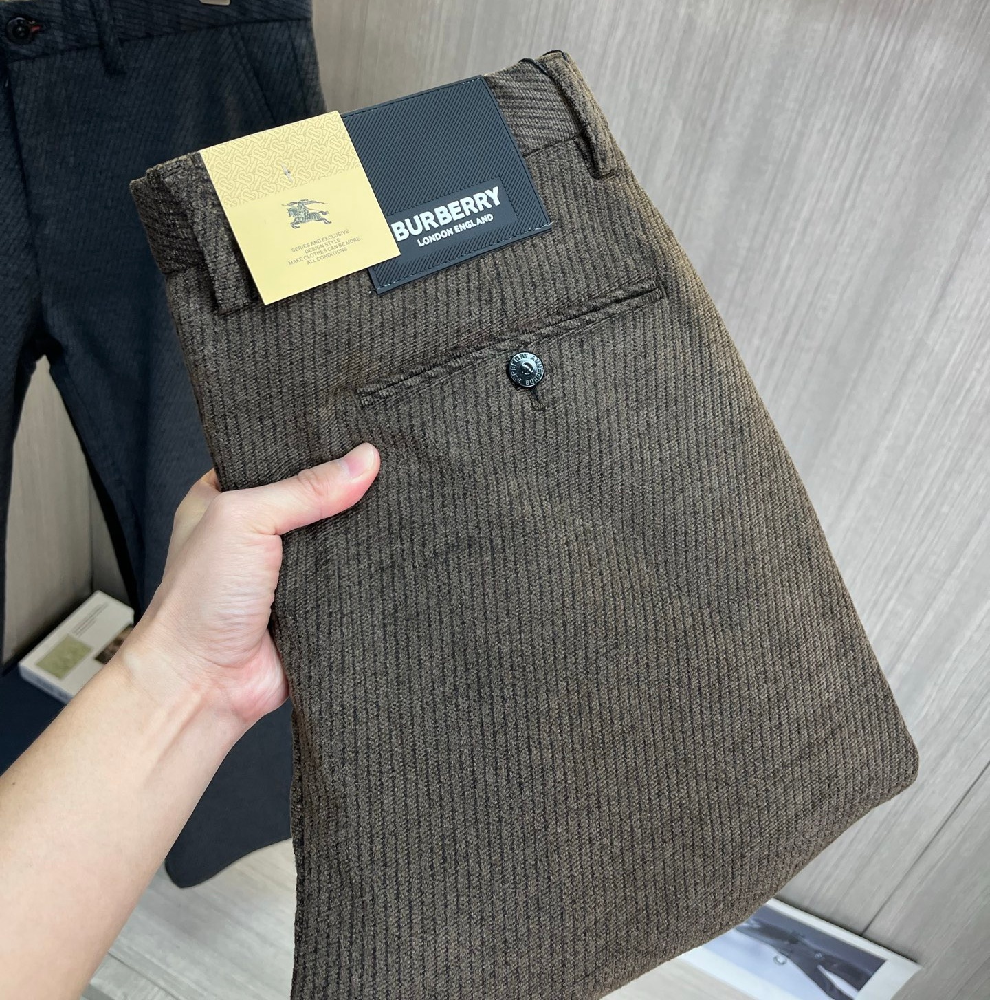 [홍콩명품.BURBERRY] 버버리 2025 남성용 바지 BU1452 PD 홍콩명품의류,구매대행,온라인명품