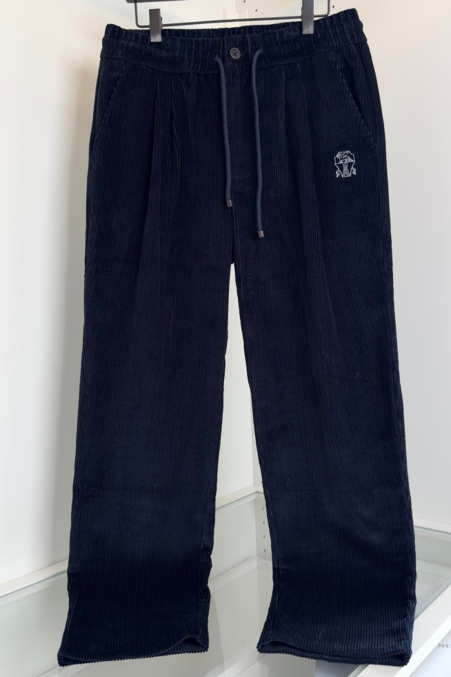 [홍콩명품.BRUNELLO CUCINELLI]브루넬로 쿠치넬리 2025 남성용 바지 BL1361 YB 홍콩명품의류,구매대행,온라인명품