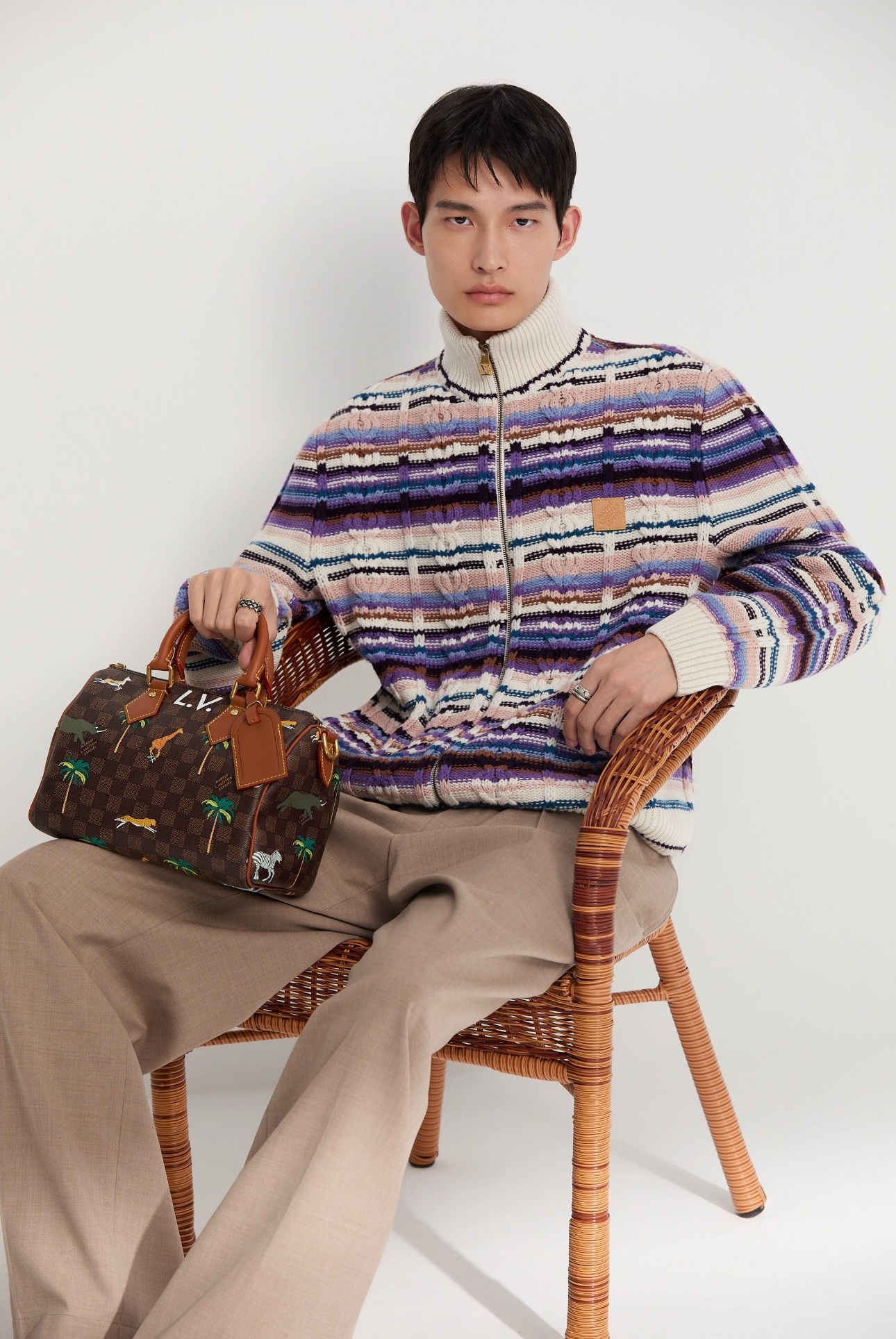 [홍콩명품.LOUIS VUITTON] 루이비통 2026 남성용 울혼방 가디건 LV2501 HD 홍콩명품의류,구매대행,온라인명품