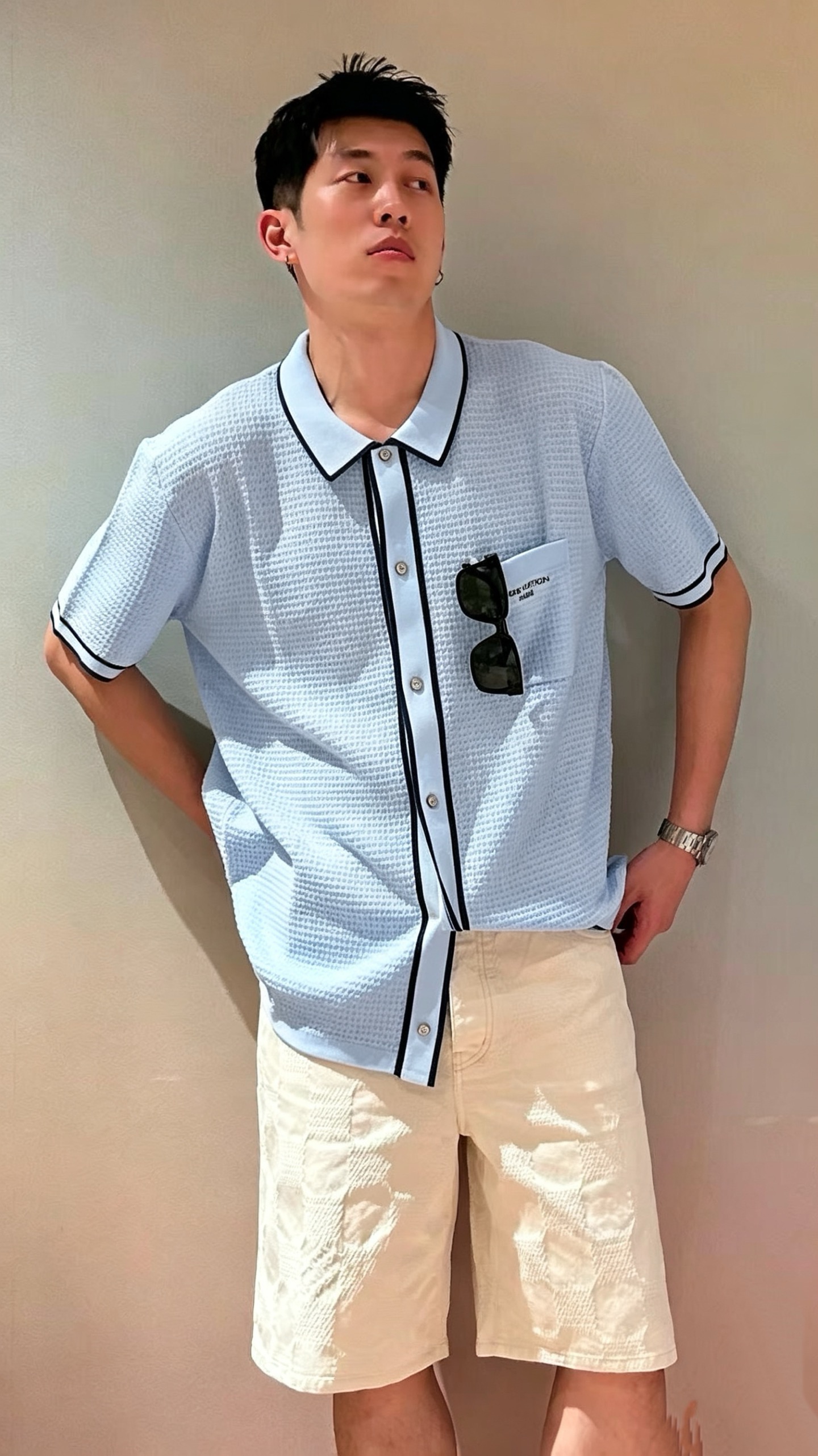 [홍콩명품.LOUIS VUITTON] 루이비통 2026 남성용 니트반팔 LV3052 PD 홍콩명품의류,구매대행,온라인명품