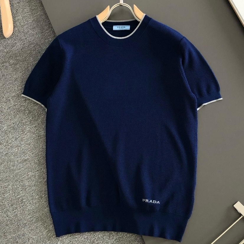 [홍콩명품.PRADA] 프라다 2026 남성용 니트반팔 PD1972 YB 홍콩명품의류,구매대행,온라인명품