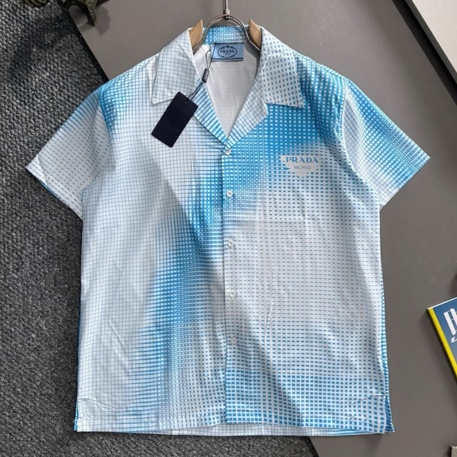 [홍콩명품.PRADA] 프라다 2026 남성용 반팔셔츠 PD2090 PD 홍콩명품의류,구매대행,온라인명품