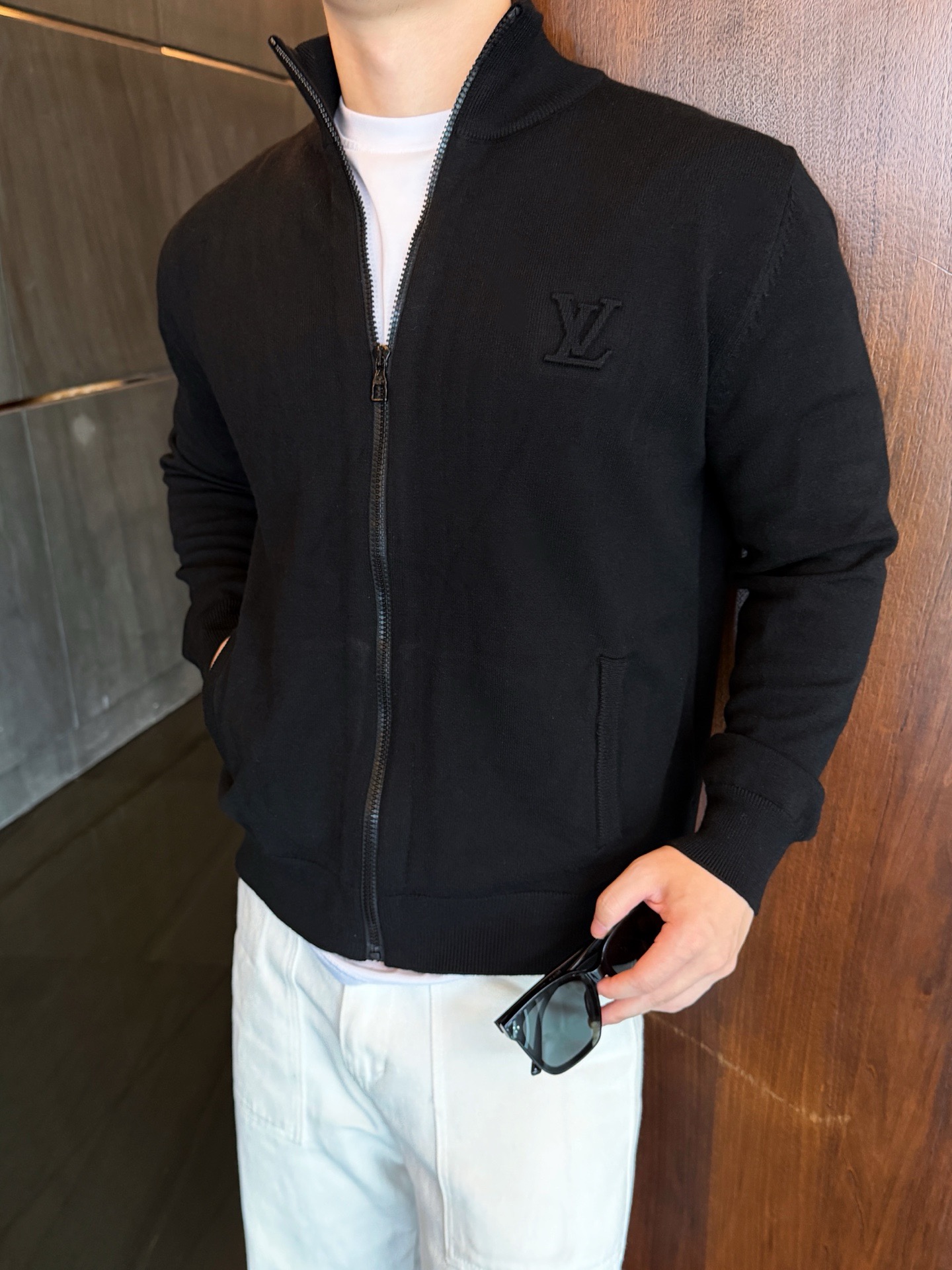 [홍콩명품.LOUIS VUITTON] 루이비통 2026 남성용 니트 가디건 자켓 LV3751 PD 홍콩명품의류,구매대행,온라인명품