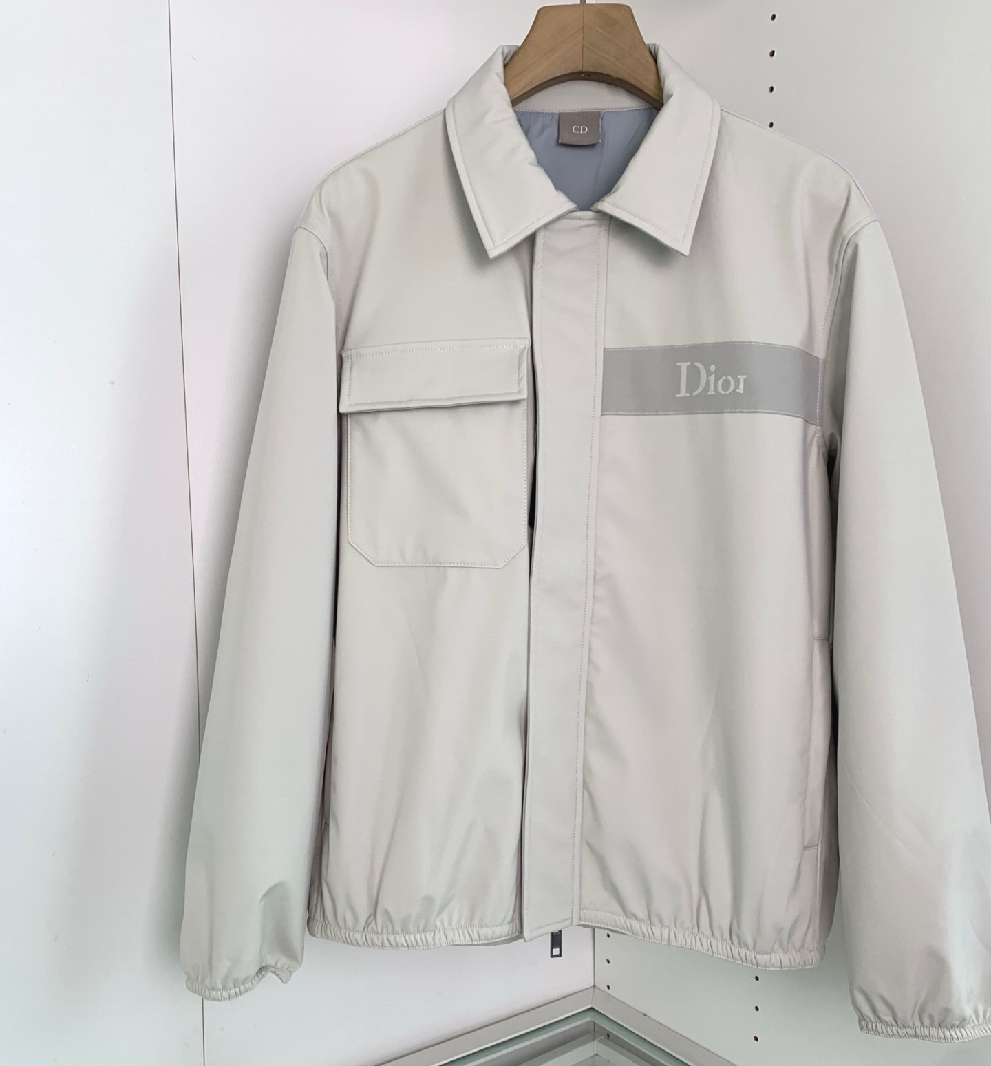 [홍콩명품.Christian Dior] 크리스챤 디올 2026 남성용 자켓 CD2062 PD 홍콩명품의류,구매대행,온라인명품