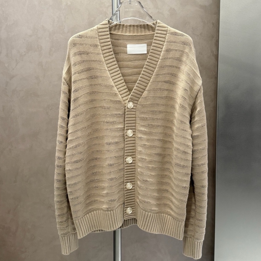 [홍콩명품.MAISON MARGIELA] 메종마르지엘라 2026 남성용 니트 가디건 MM1099 HD 홍콩명품의류,구매대행,온라인명품