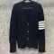 [홍콩명품.THOM BROWNE ] 톰 브라운 2026 남성용 니트가디건 TB1525 PD 홍콩명품의류,구매대행,온라인명품