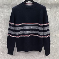 [홍콩명품.THOM BROWNE ] 톰 브라운 2026 남성용 니트풀오버 TB1532 PD 홍콩명품의류,구매대행,온라인명품