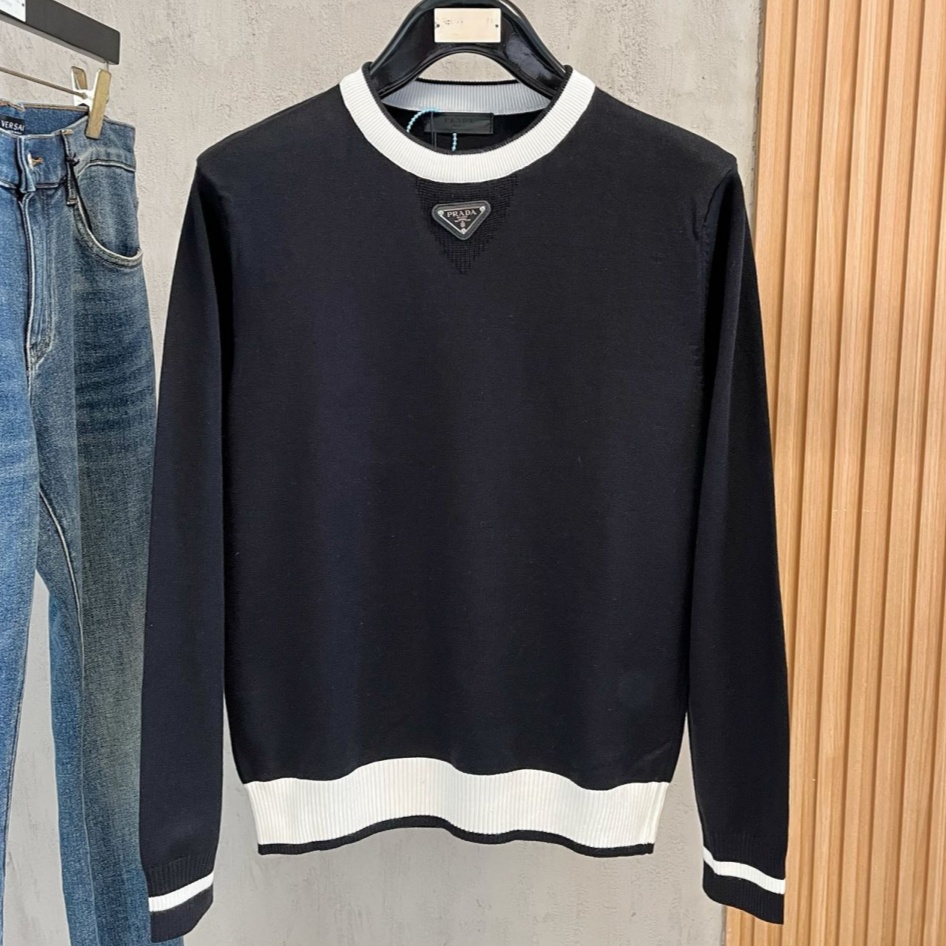 [홍콩명품.PRADA] 프라다 2026 남성용 니트 풀오버 PD2258 PD 홍콩명품의류,구매대행,온라인명품