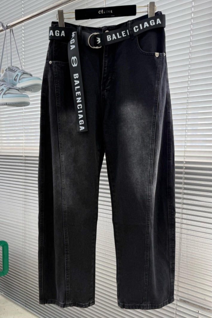 [홍콩명품.BALENCIAGA] 발렌시아가 2026 남성용 청바지 BL1559 PD 홍콩명품의류,구매대행,온라인명품