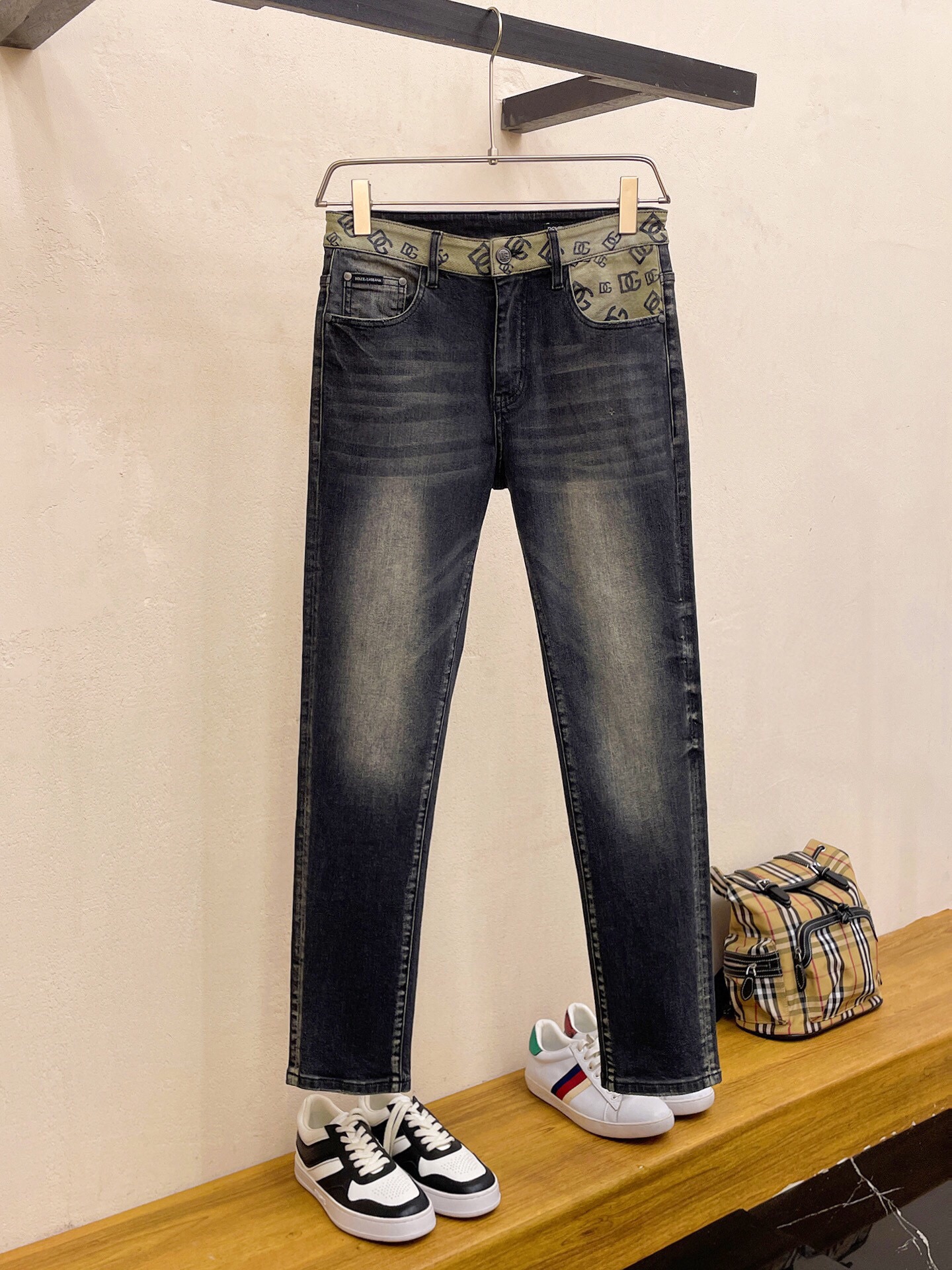 돌체앤가바나 2025 남성용 청바지 DG364 YB
