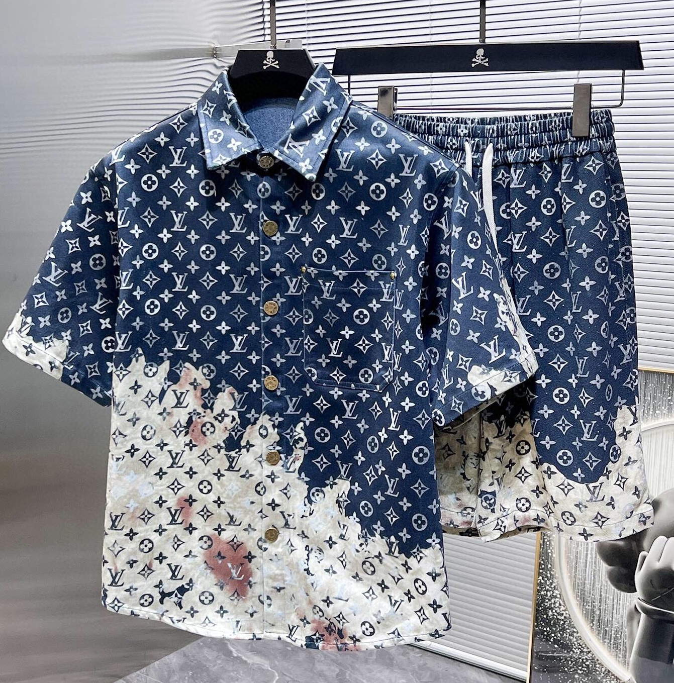 루이비통 2025 남성용 반팔세트 LV1726 PD