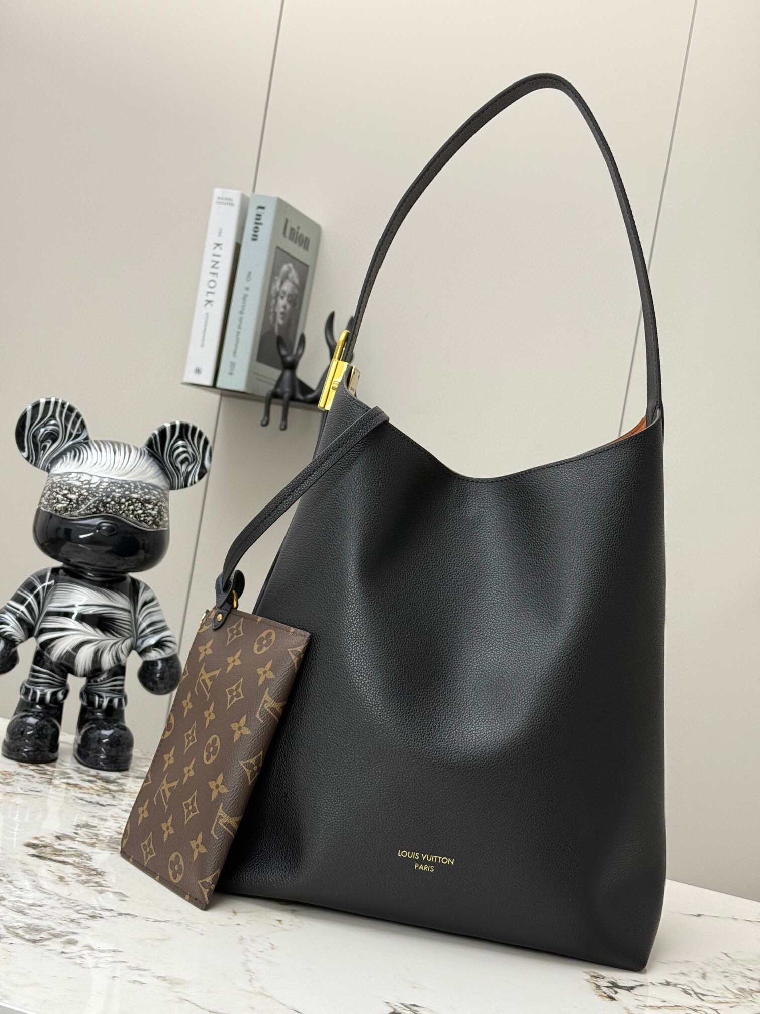 루이비통 로우 키 호보 핸드백 M24856 NMW