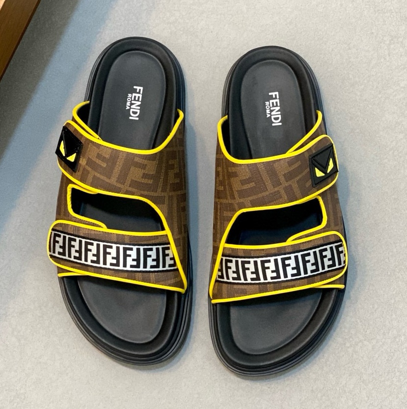 [홍콩명품.FENDI] 펜디 2025 남성용 슬리퍼 FD127 SH-E 홍콩명품의류,구매대행,온라인명품