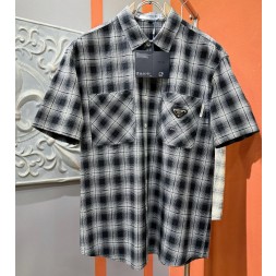 [홍콩명품.PRADA] 프라다 2025 남성용 반팔셔츠 PD1381 PD 홍콩명품의류,구매대행,온라인명품