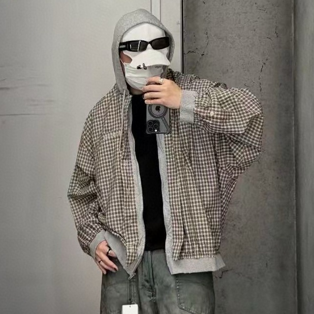 [홍콩명품.BALENCIAGA] 발렌시아가 2025 남성용 후드자켓 BL1250 HHB 홍콩명품의류,구매대행,온라인명품