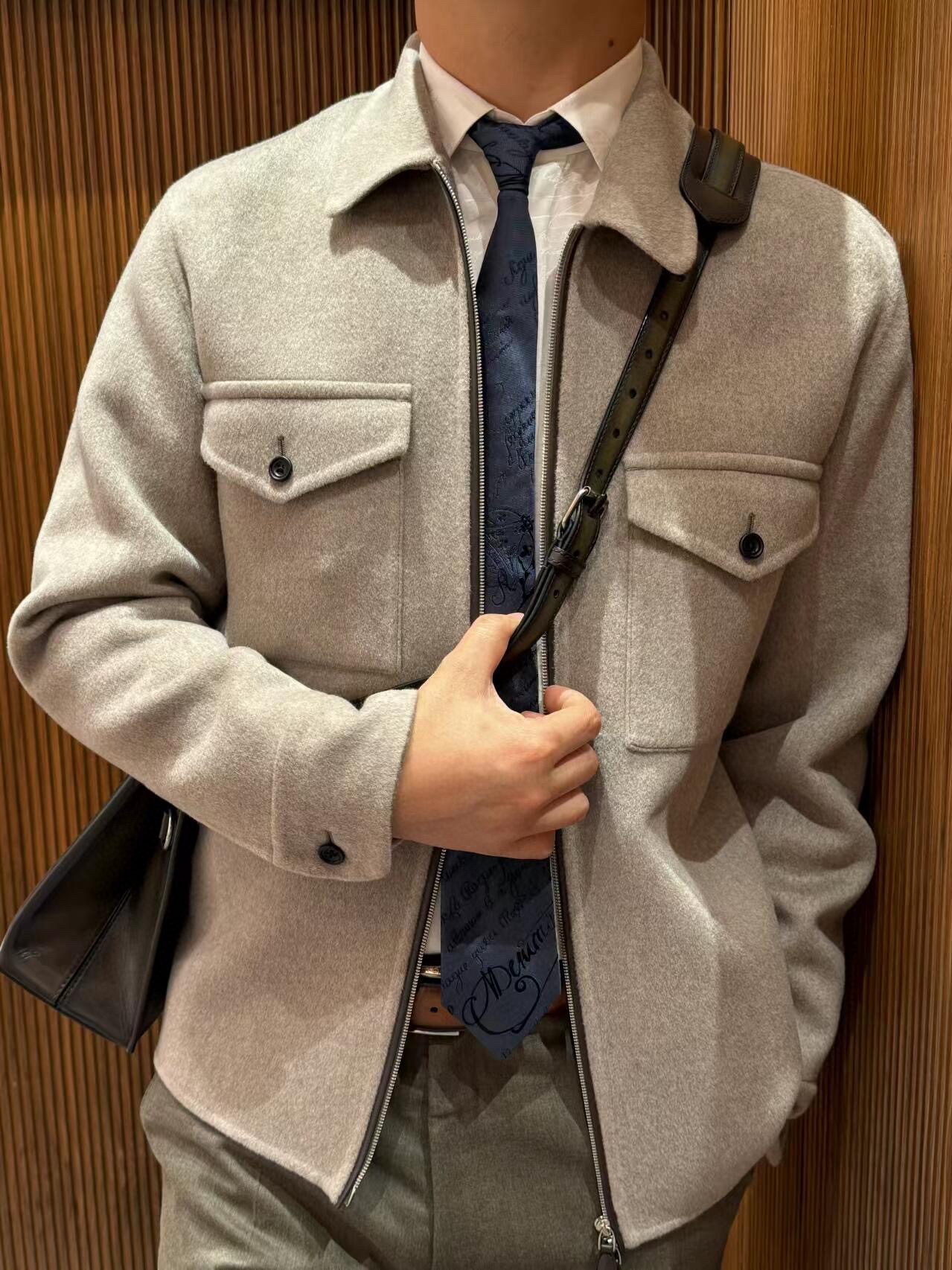 [홍콩명품.BERLUTI]벨루티 2025 남성용 울+ 캐시미어 자켓 BL105 HD 홍콩명품의류,구매대행,온라인명품