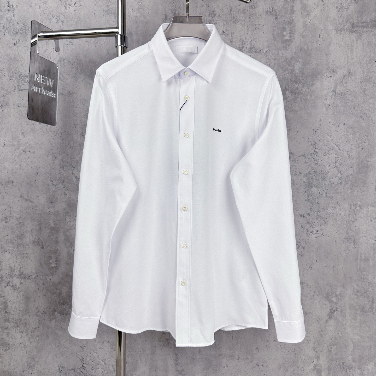 [홍콩명품.PRADA] 프라다 2025 남성용 셔츠 PD1433 YB 홍콩명품의류,구매대행,온라인명품