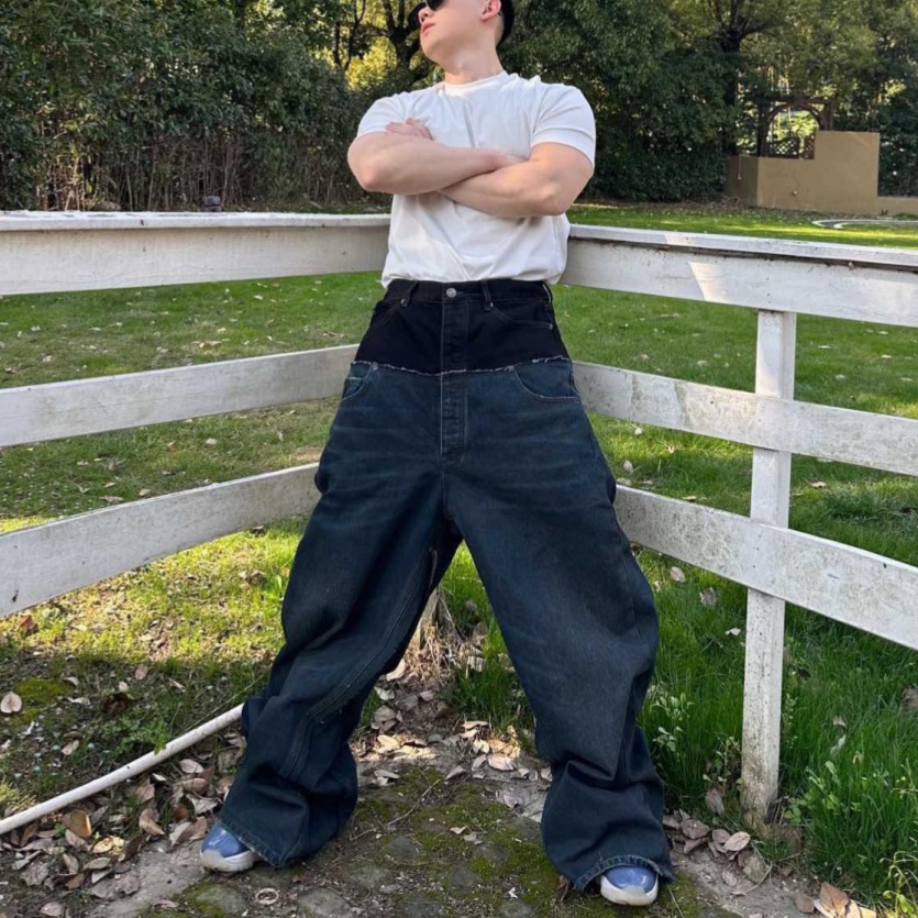 [홍콩명품.BALENCIAGA] 발렌시아가 2025 남성용 청바지 BL1268 YJ 홍콩명품의류,구매대행,온라인명품