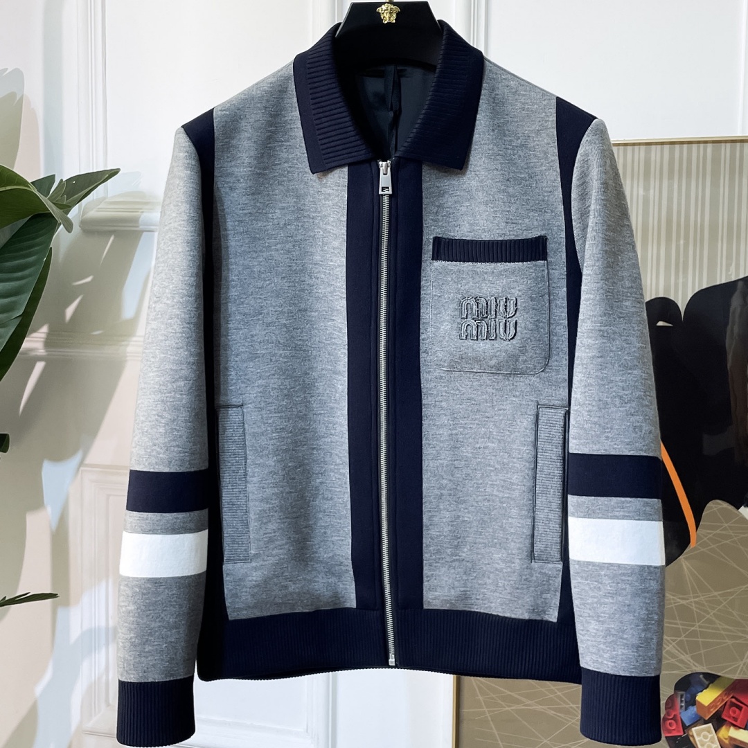 [홍콩명품,MIU MIU] 미우미우 25SS 로고 자켓 MM058 PD, 홍콩명품의류,구매대행,온라인명품