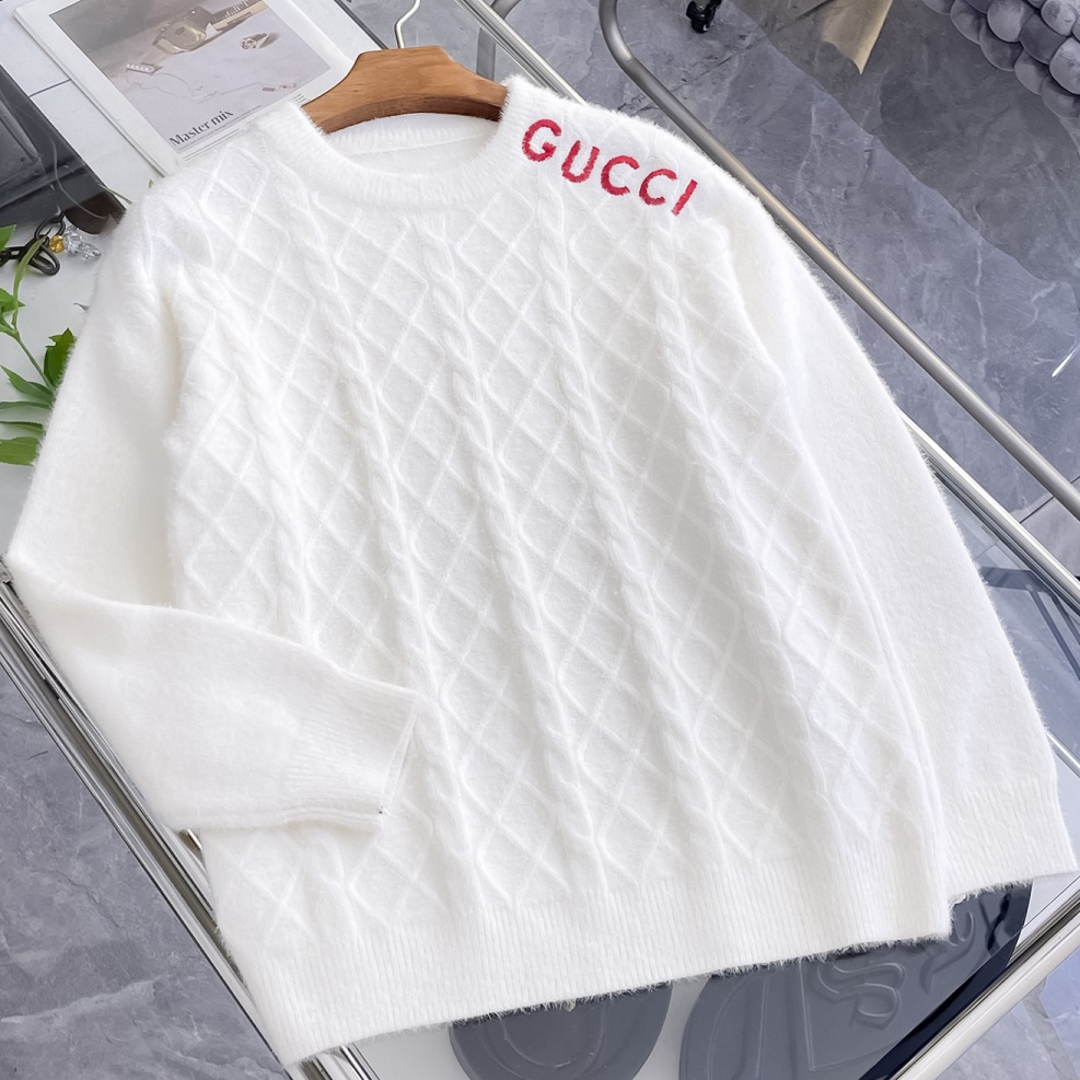 [홍콩명품.GUCCI] 구찌 2025 남성용 니트풀오버 GC521 YB 홍콩명품의류,구매대행,온라인명품