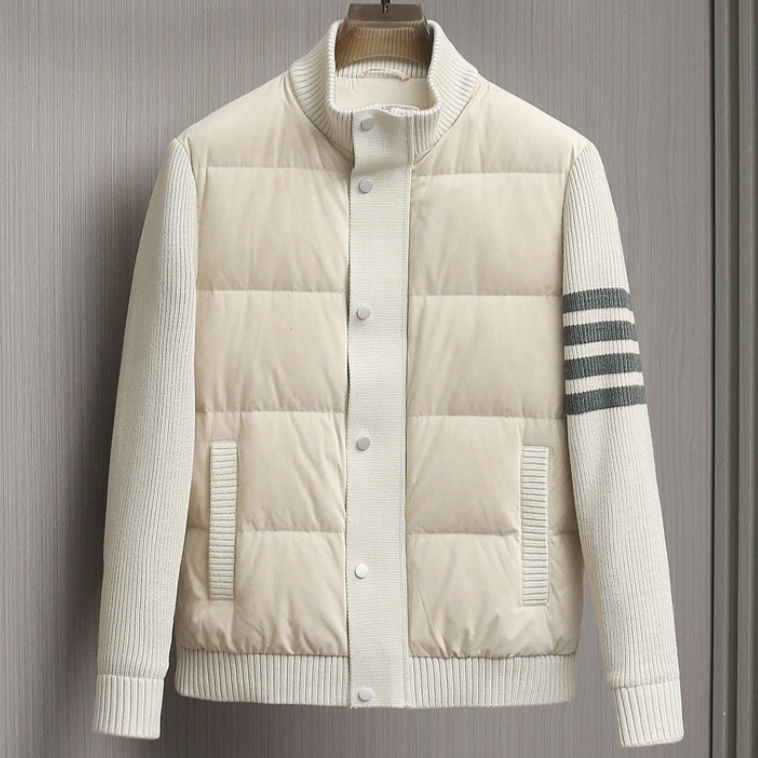 [홍콩명품.THOM BROWNE ] 톰 브라운 2025 남성용 덕다운 패딩 TB1313 YB 홍콩명품의류,구매대행,온라인명품