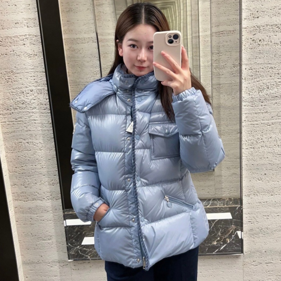 [홍콩명품.MONCLER] 몽클레어 2025 여성 구스다운 패딩 WA6054 JS  홍콩명품의류,구매대행,온라인명품