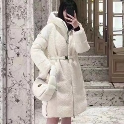 [홍콩명품.MONCLER] 몽클레어 2025 여성 구스다운 롱패딩 WA6059 JS  홍콩명품의류,구매대행,온라인명품
