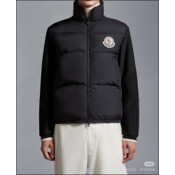 [홍콩명품.MONCLER] 몽클레어 2025 여성 구스다운 패딩 WA6073 JS  홍콩명품의류,구매대행,온라인명품