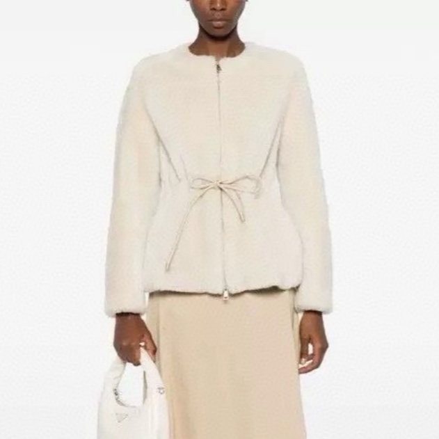 [홍콩명품.MONCLER] 몽클레어 2025 여성 모피일체 구스다운 패딩 WA6074 JS  홍콩명품의류,구매대행,온라인명품