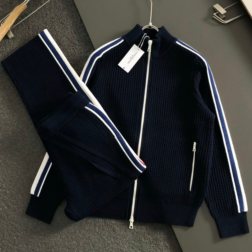 [홍콩명품.THOM BROWNE ] 톰 브라운 2025 남성용 추리닝세트 TB1319 PD 홍콩명품의류,구매대행,온라인명품