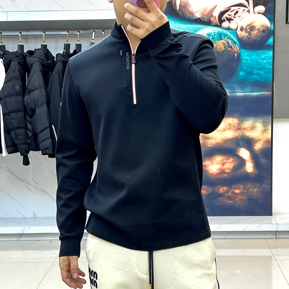 [홍콩명품.MONCLER] 몽클레어 2025 남성용 긴팔티 MQ1460 YB 홍콩명품의류,구매대행,온라인명품