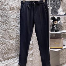 [홍콩명품.PRADA] 프라다 2025 남성용 바지 PD1542 PD 홍콩명품의류,구매대행,온라인명품