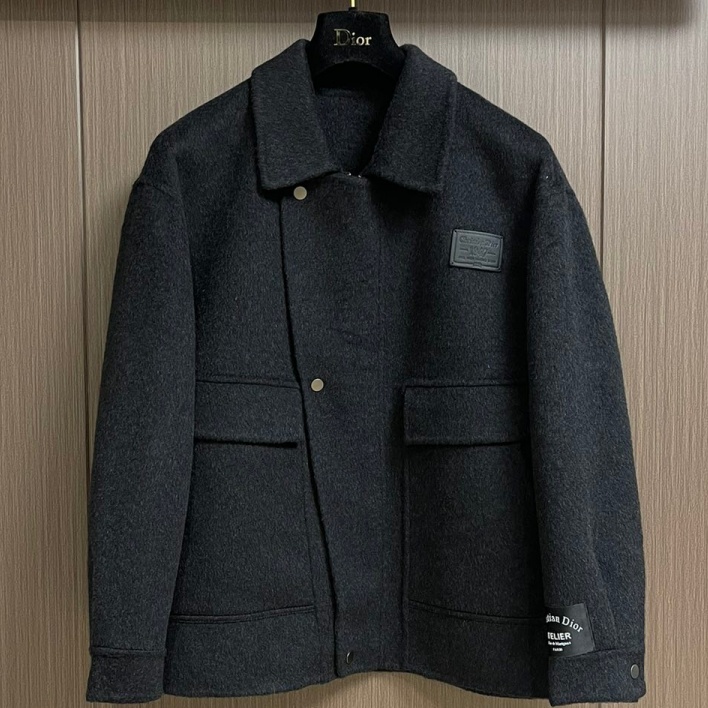[홍콩명품.Christian Dior]크리스챤 디올 2025 남성용 캐시미어자켓 CD1112 YB  홍콩명품의류,구매대행,온라인명품