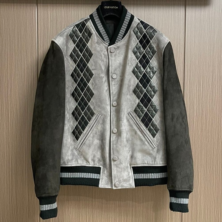 [홍콩명품.GIVENCHY] 지방시 2025 남성용 양가죽자켓 GV240 HD 홍콩명품의류,구매대행,온라인명품