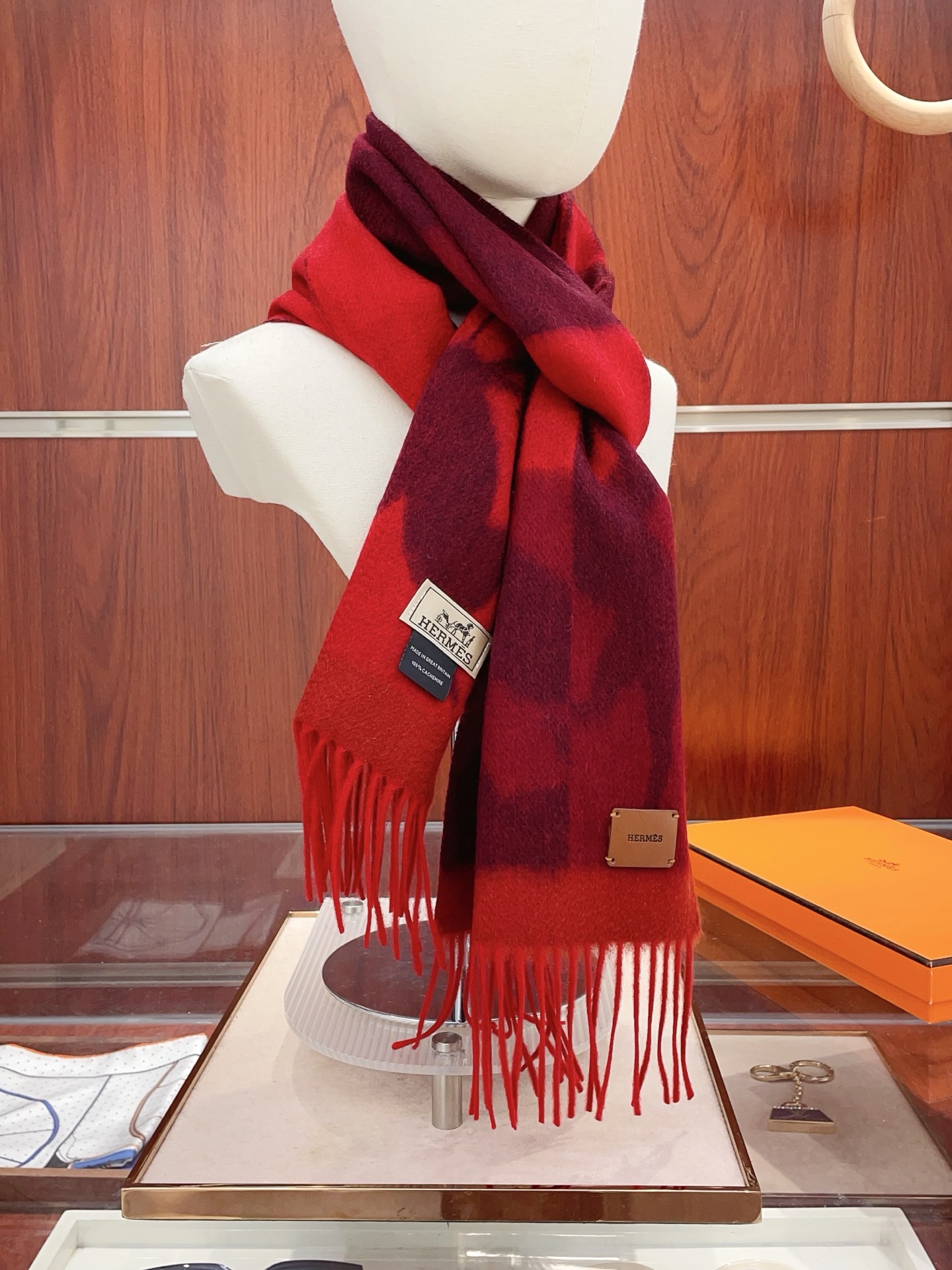 [홍콩명품.HERMES] 에르메스 2025 남여공용 캐시미어 스카프 SN1066 SG1 홍콩명품의류,구매대행,온라인명품