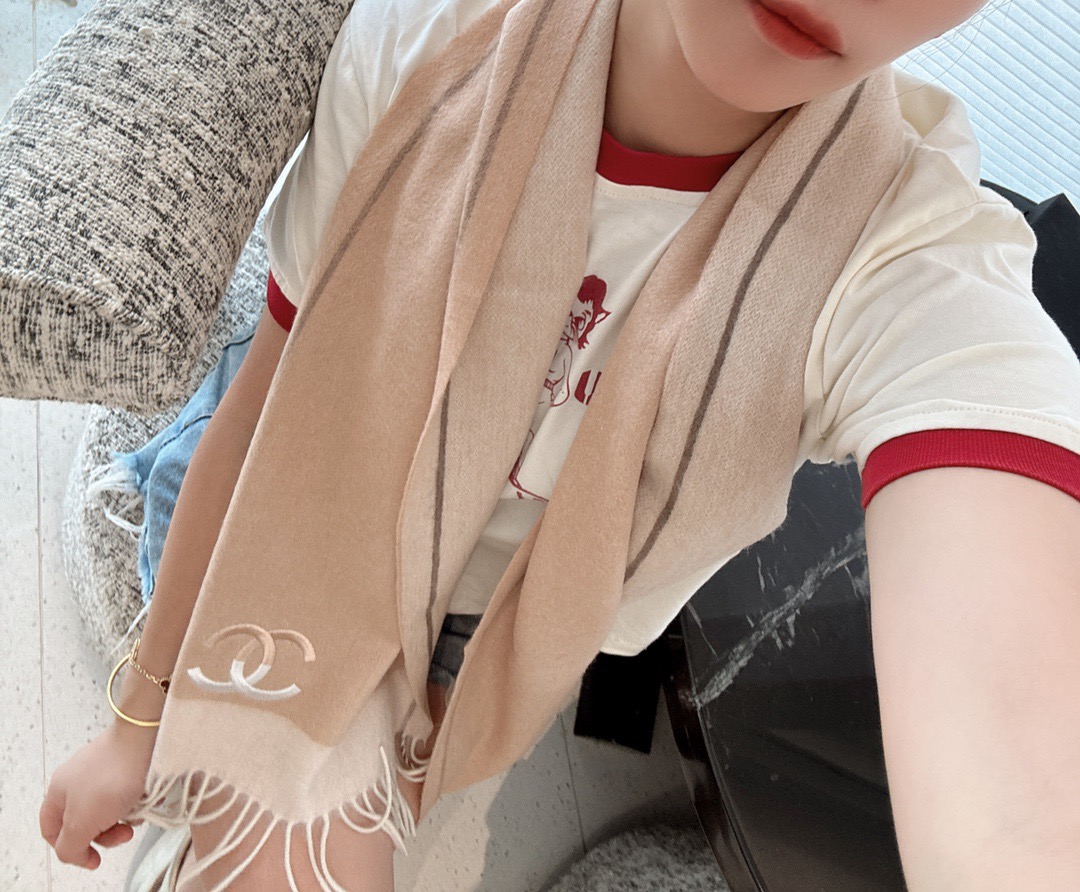 [홍콩명품.CHANEL] 샤넬 2025 남여공용 캐시미어 스카프 SN1142 SG1 홍콩명품의류,구매대행,온라인명품