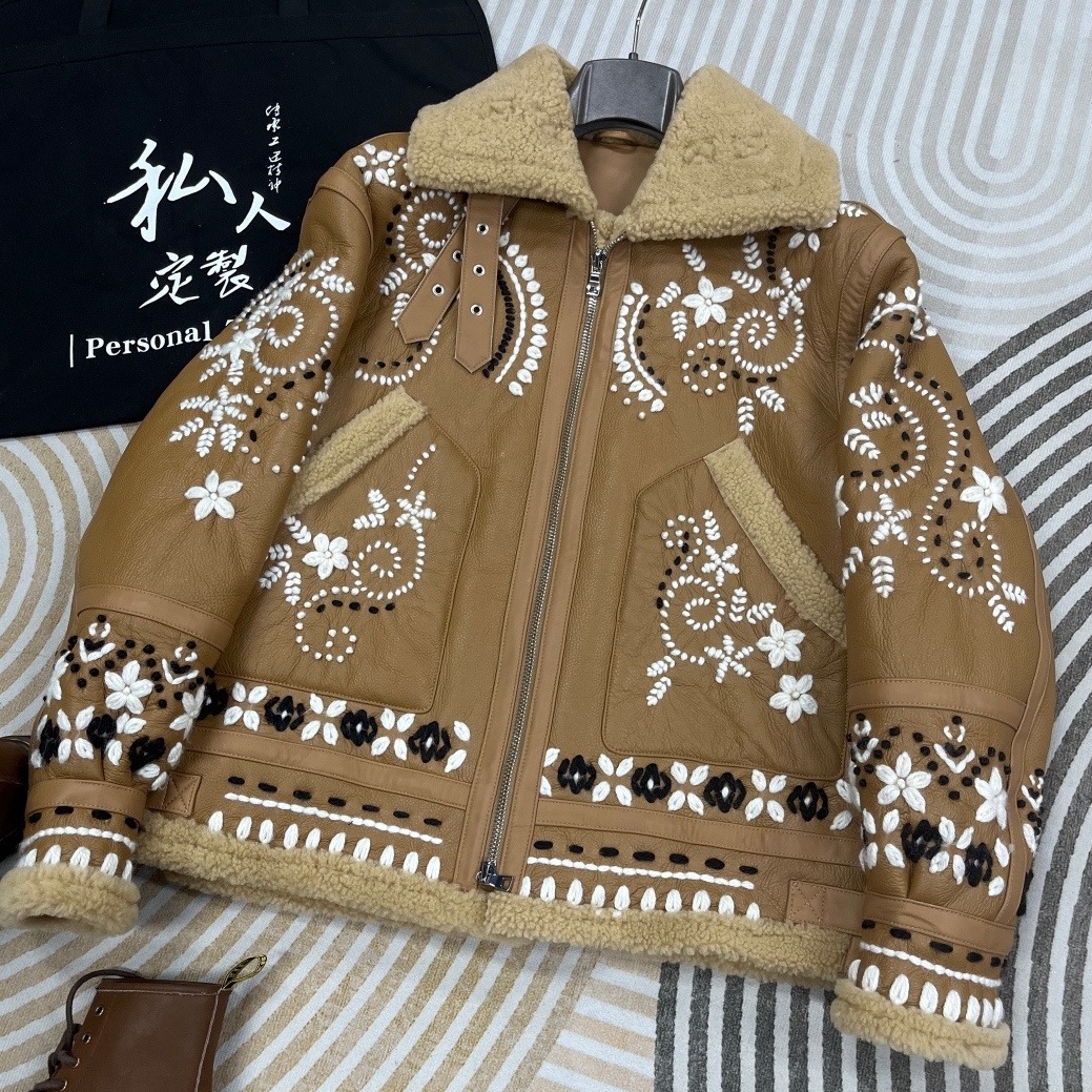 [홍콩명품.AMIRI] 아미리 2025 남성용 모피일체 양가죽코트 AML020 HD 홍콩명품의류,구매대행,온라인명품