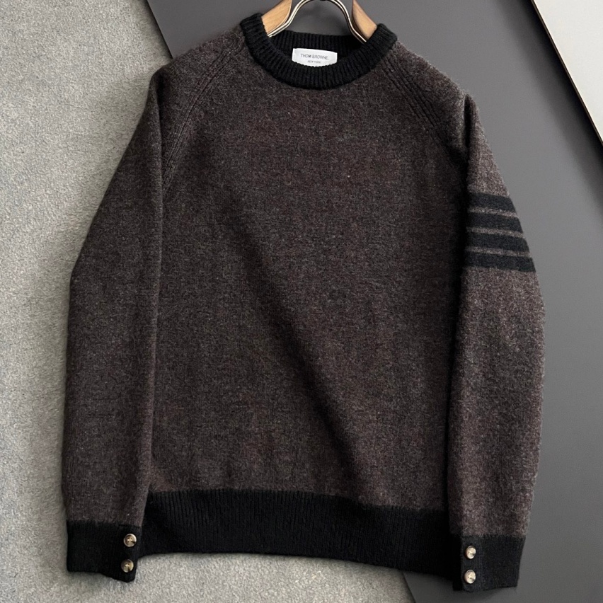 [홍콩명품.THOM BROWNE ] 톰 브라운 2026 남성용 니트 풀오버 TB1366  PD 홍콩명품의류,구매대행,온라인명품