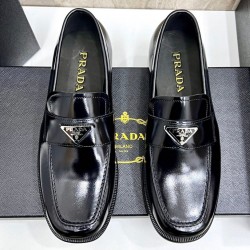 [홍콩명품.PRADA] 프라다 2026 남성용 로퍼 PD593 SH-E 홍콩명품의류,구매대행,온라인명품