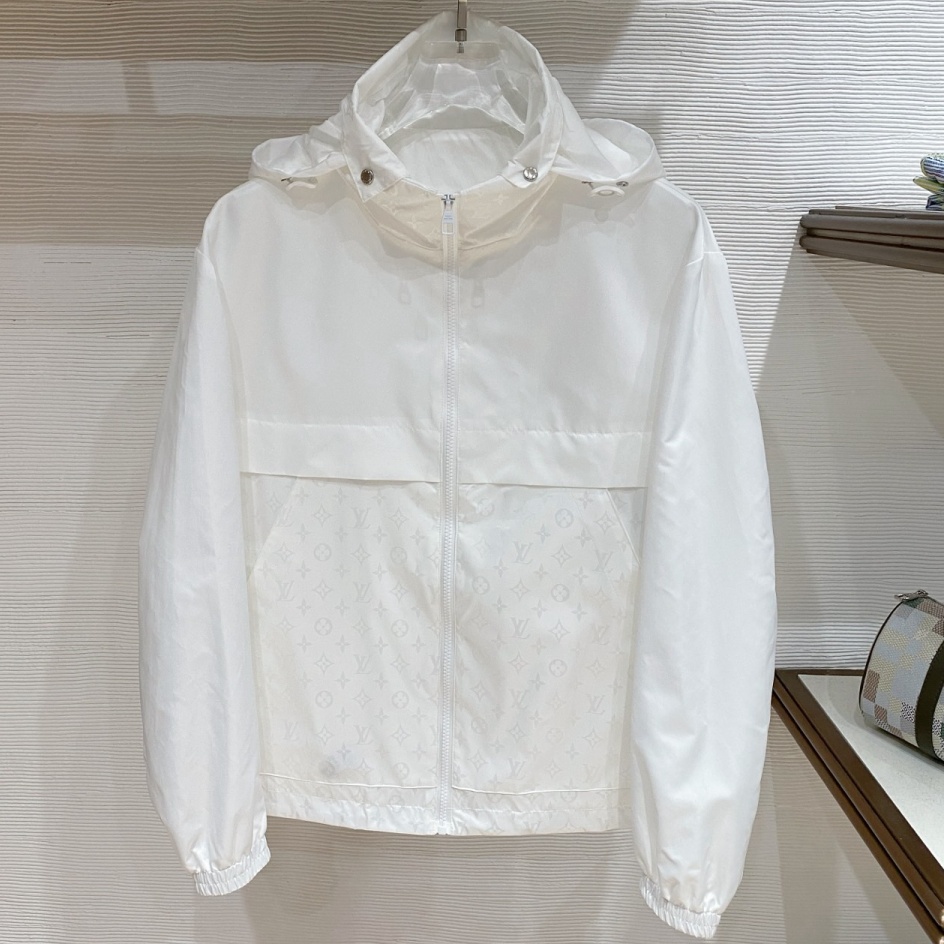 [홍콩명품.LOUIS VUITTON] 루이비통 2026 남성용 바람막이 후드자켓 LV2632 PD 홍콩명품의류,구매대행,온라인명품