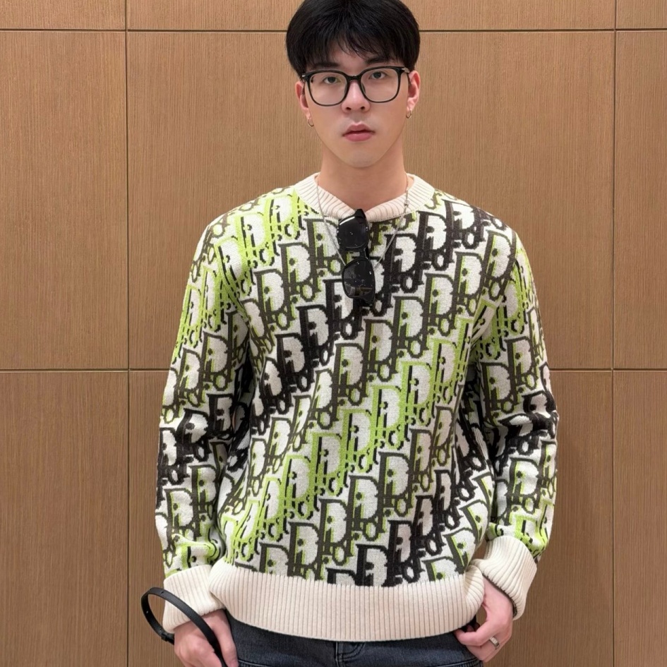 [홍콩명품.Christian Dior] 크리스챤 디올 2026 남성용 울 풀오버 CD1579 PD 홍콩명품의류,구매대행,온라인명품