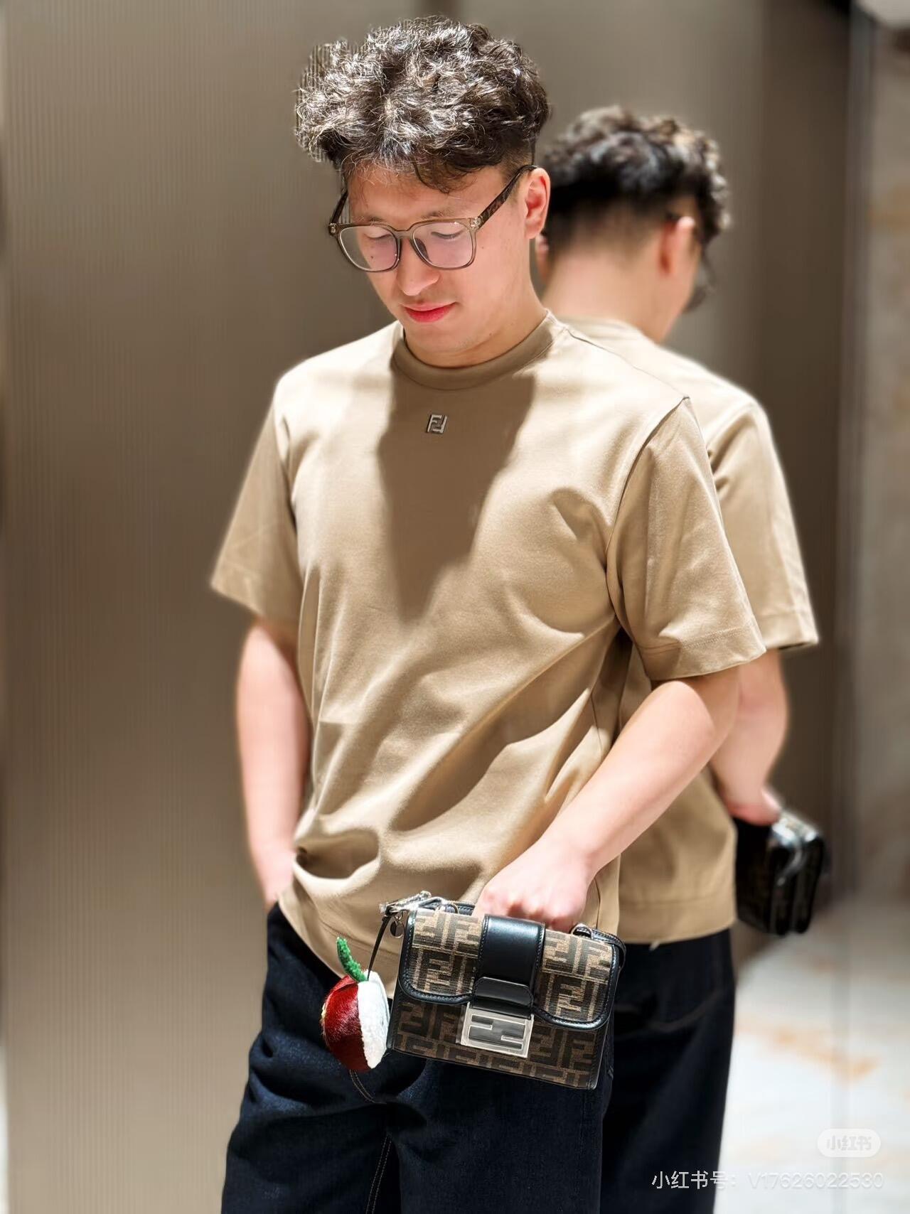 [홍콩명품,FENDI] 펜디 2026 남성용 반팔 FD717 PD 홍콩명품의류,구매대행,온라인명품