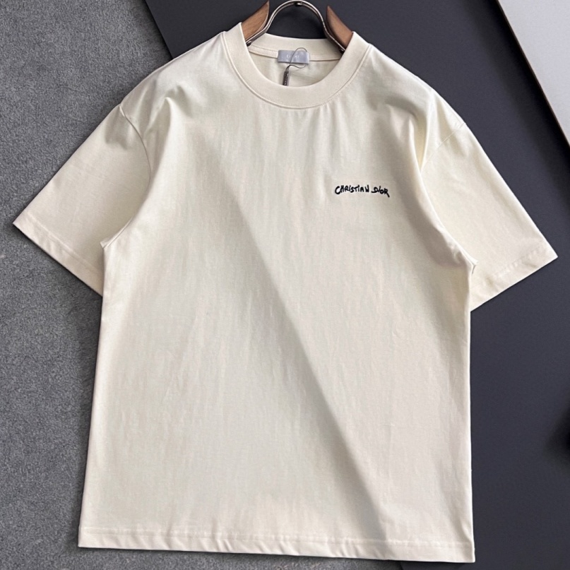[홍콩명품.Christian Dior] 크리스챤 디올 2026 남성용 반팔티 CD1582 PD 홍콩명품의류,구매대행,온라인명품