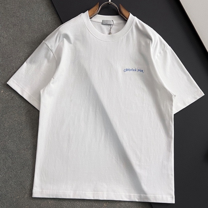 [홍콩명품.Christian Dior] 크리스챤 디올 2026 남성용 반팔티 CD1584 PD 홍콩명품의류,구매대행,온라인명품