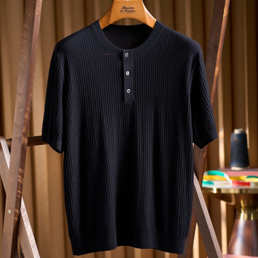 [홍콩명품.BRUNELLO CUCINELLI]브루넬로 쿠치넬리 2026 남성용 니트반팔 BL1430 YB 홍콩명품의류,구매대행,온라인명품