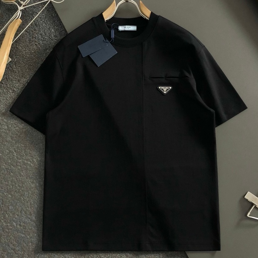 [홍콩명품.PRADA] 프라다 2026 남성용 반팔 PD1788 PD 홍콩명품의류,구매대행,온라인명품